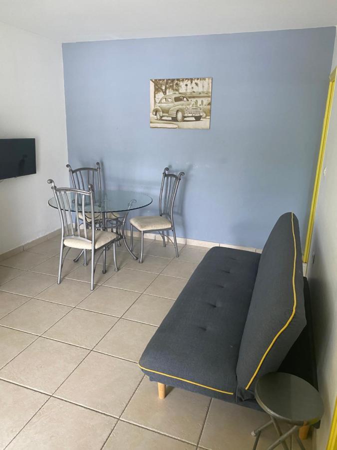 Hibiscus Apartment Rivière-Pilote Екстериор снимка