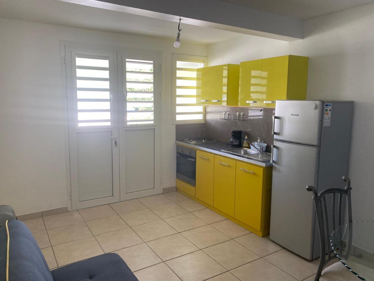 Hibiscus Apartment Rivière-Pilote Екстериор снимка