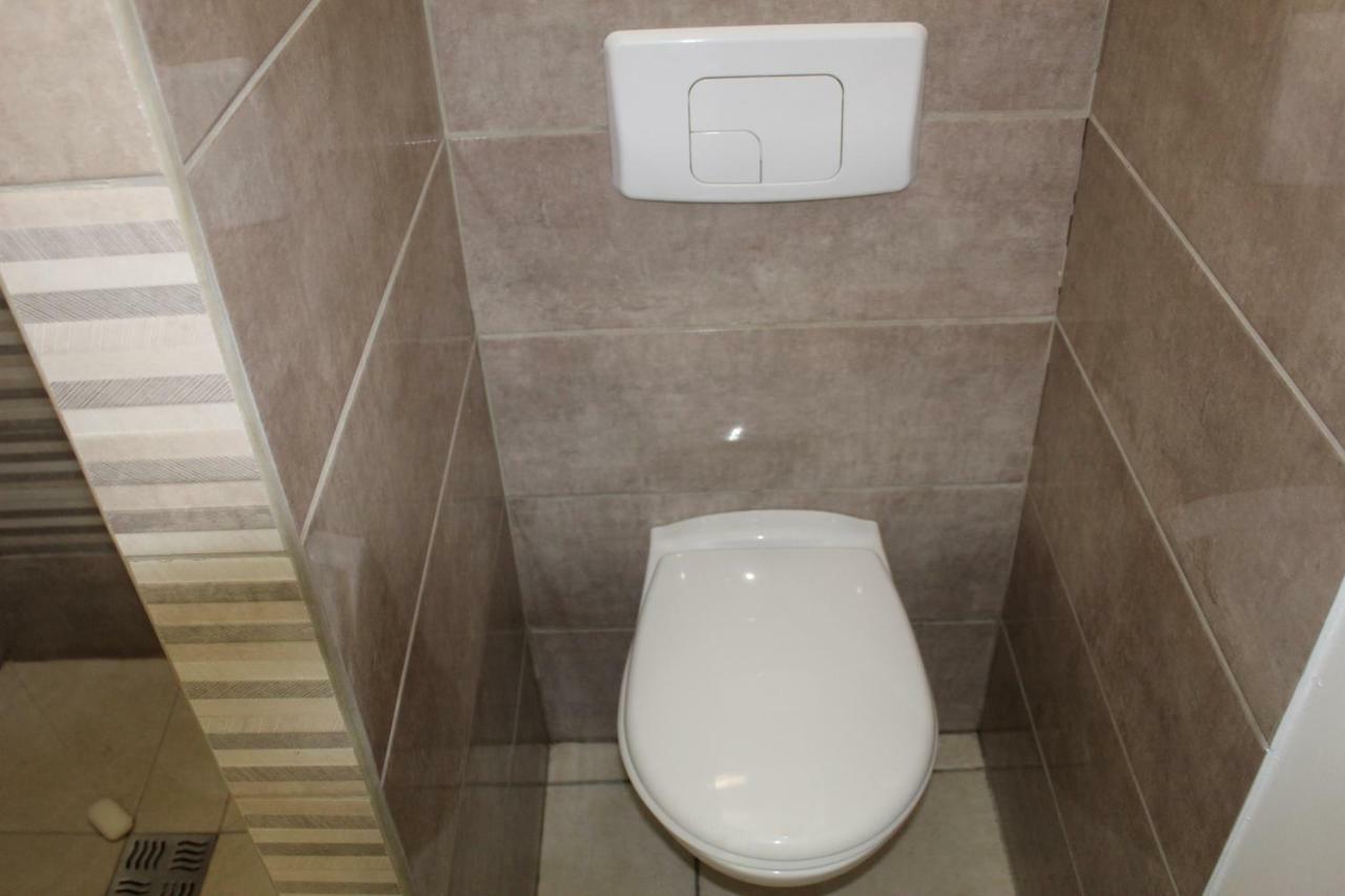 Hibiscus Apartment Rivière-Pilote Екстериор снимка
